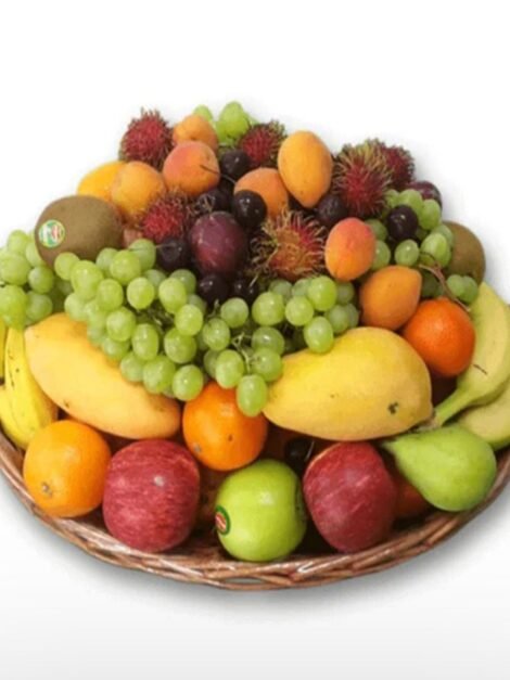 Fresh in-season Fruit Basket Medium 8 KG