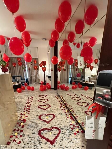 Hotel Room Decoration Golden Package