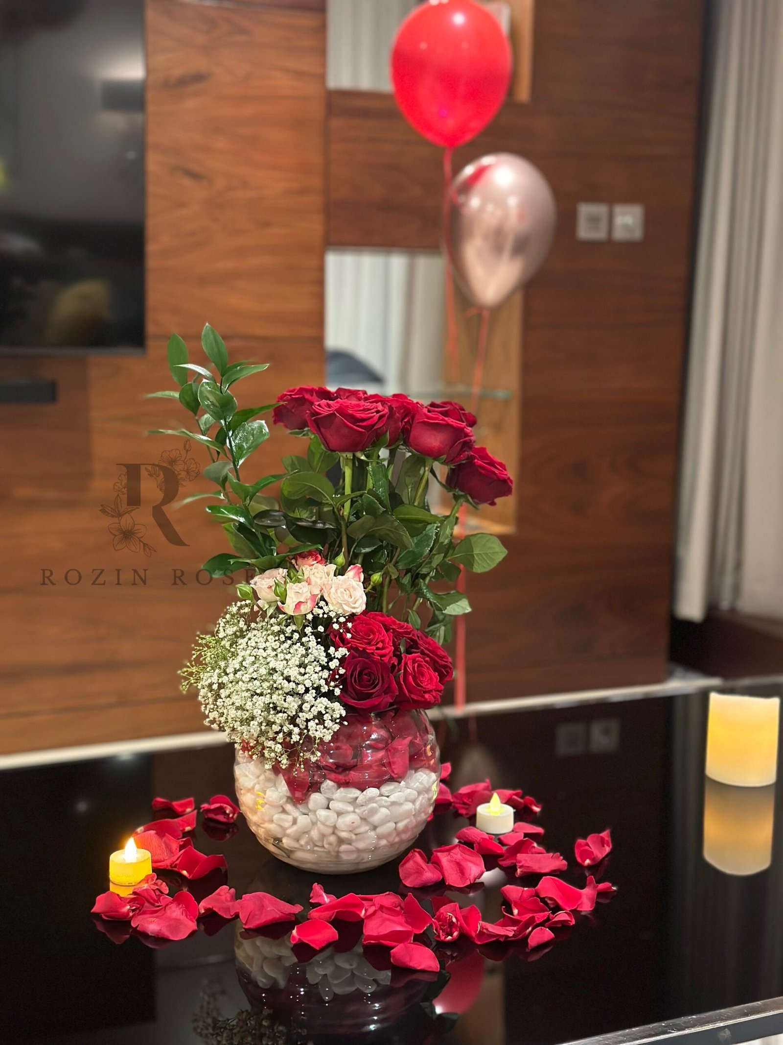 👑 Royal Palace Hotel Room Decoration Package - الصورة 10