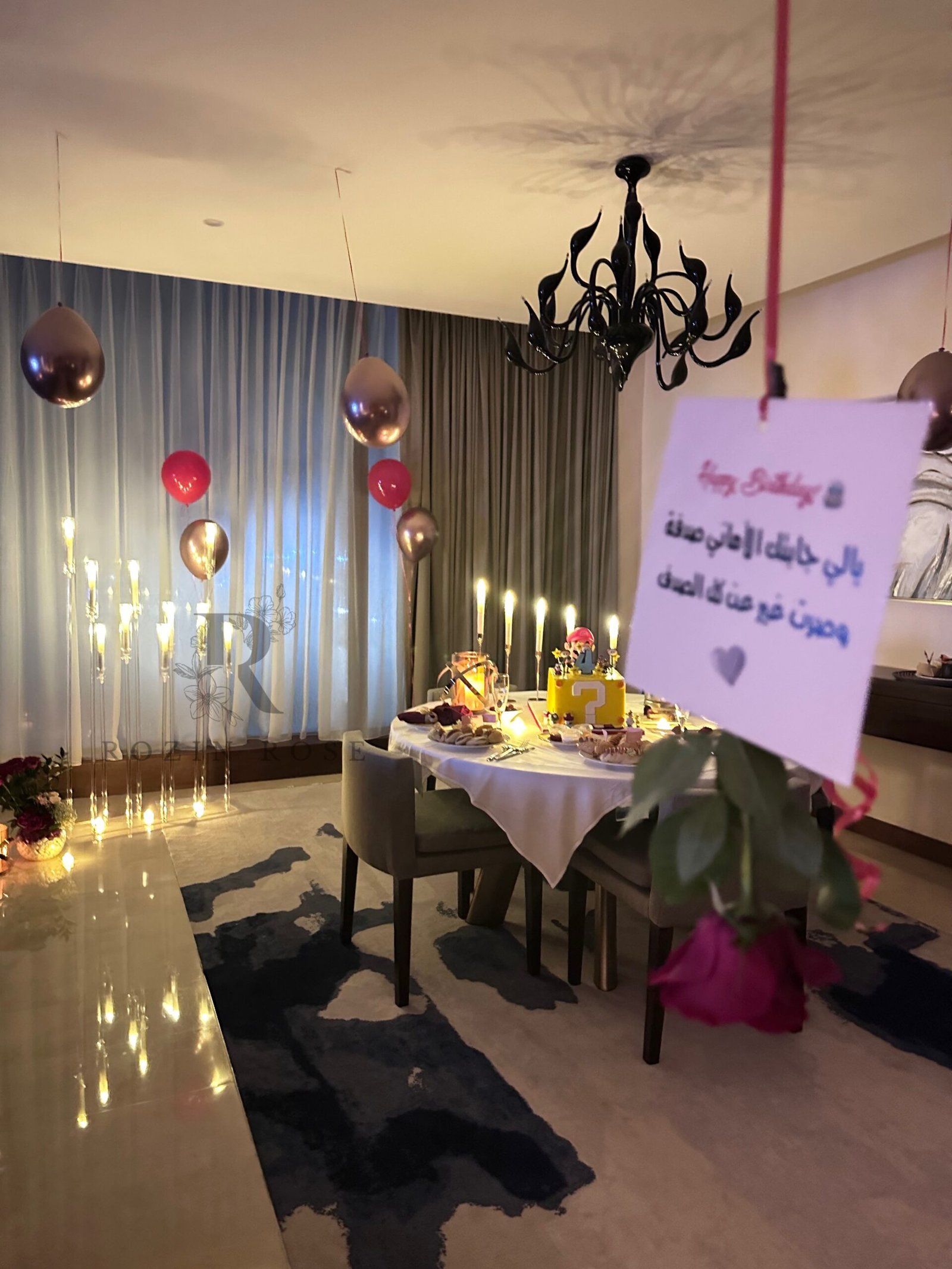 👑 Royal Palace Hotel Room Decoration Package - الصورة 8