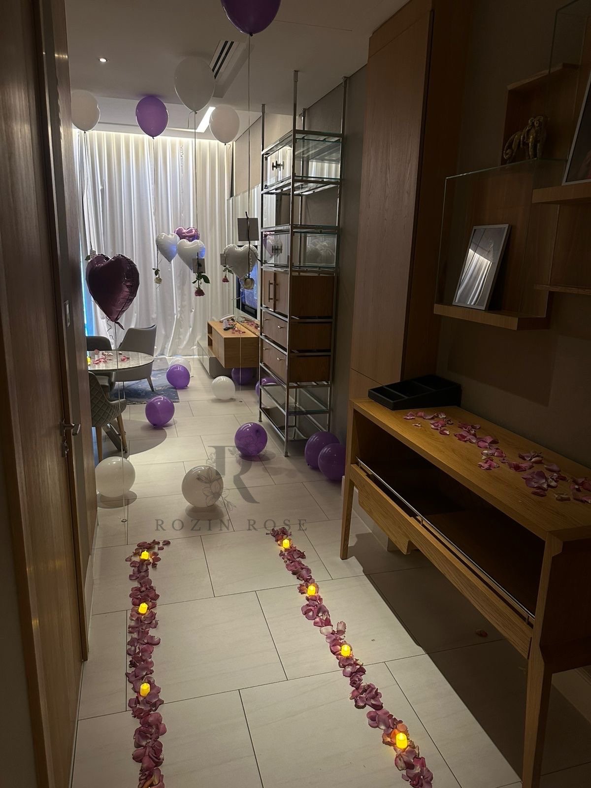 Purple Room Arrangement - الصورة 2