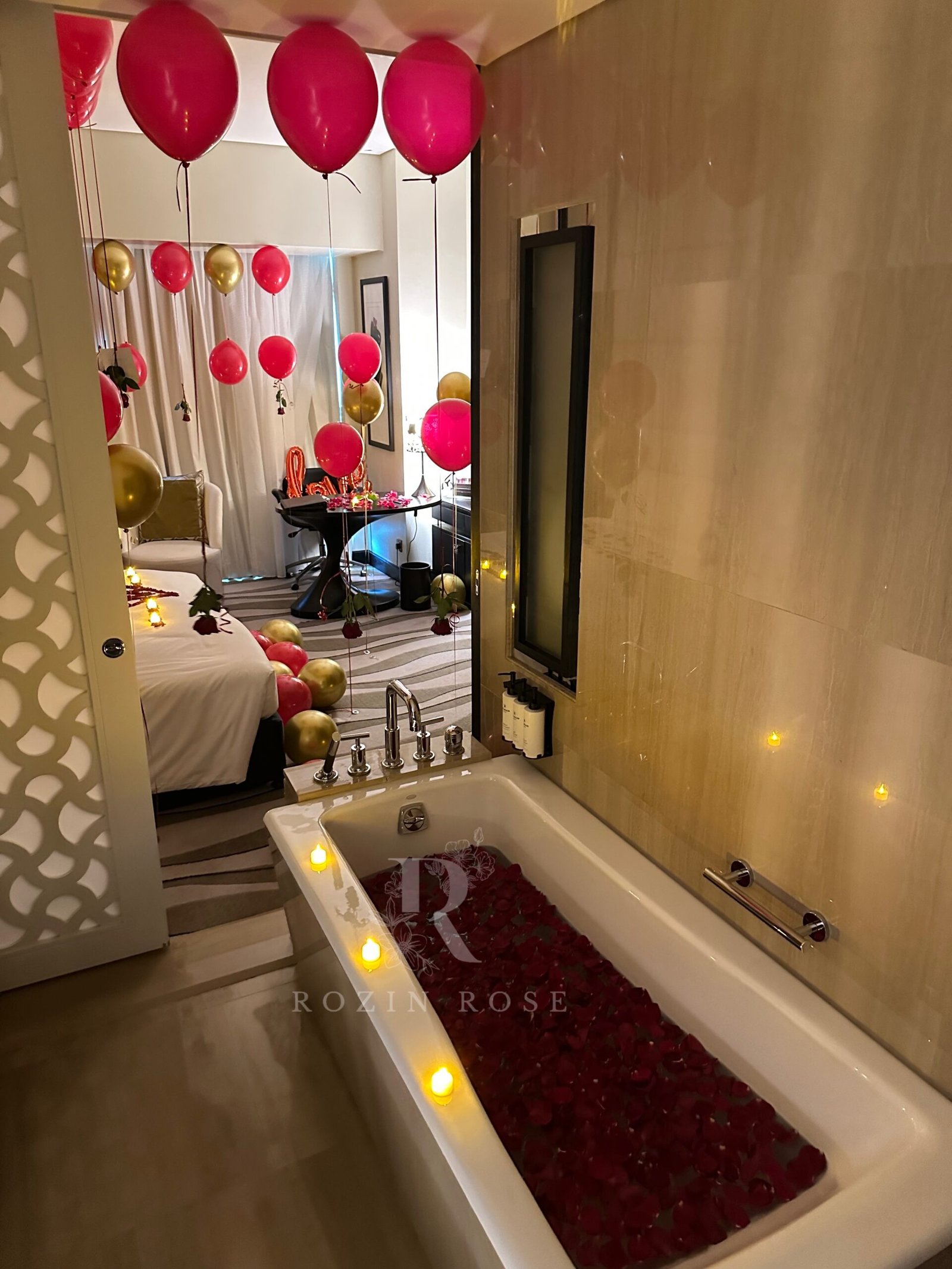 Welcome Back – Elegant Hotel Room Decoration - الصورة 6