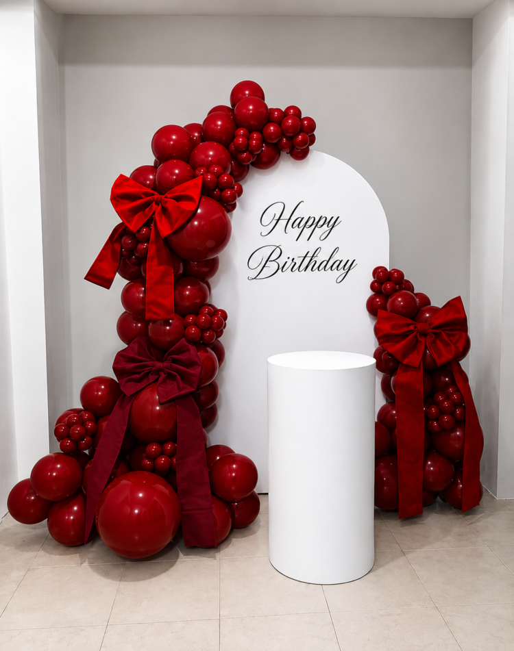 Ruby Party Balloon Setup